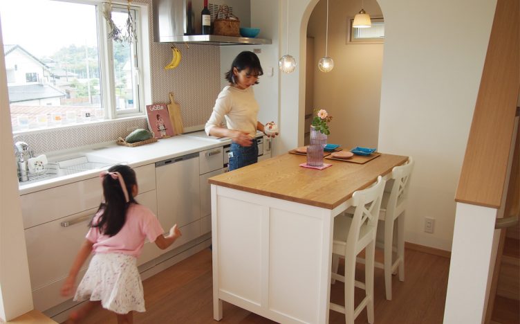 奈良県生駒郡/36坪2階建×2階リビングの家